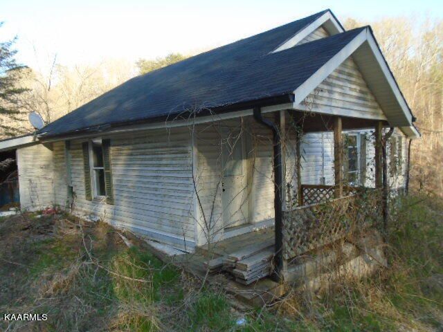 249 Greenland Rd, Luttrell, TN 37779