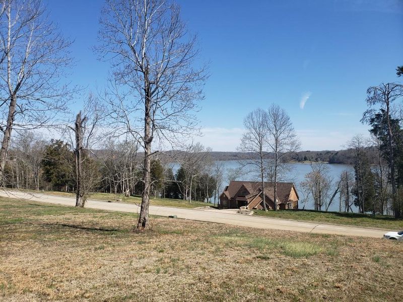 249 Serenity Dr, Harriman, TN 37748