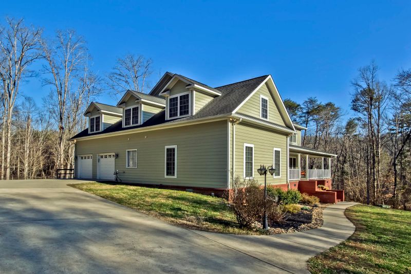 2499 Paint Rock Ferry Rd, Kingston, TN 37763