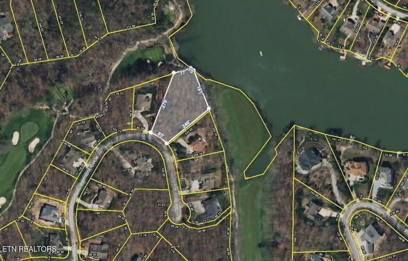 25 Claremont Cir, Crossville, TN 38558