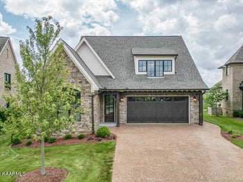 250 E Highlands Cir, Lenoir City, TN 37772
