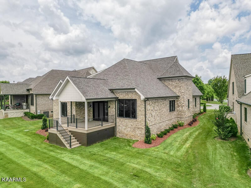 250 E Highlands Cir, Lenoir City, TN 37772