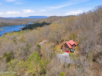 250 Highland Tc, Sharps Chapel, TN 37866