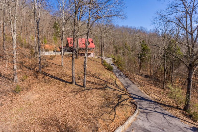 250 Highland Trace Rd, Sharps Chapel, TN 37866