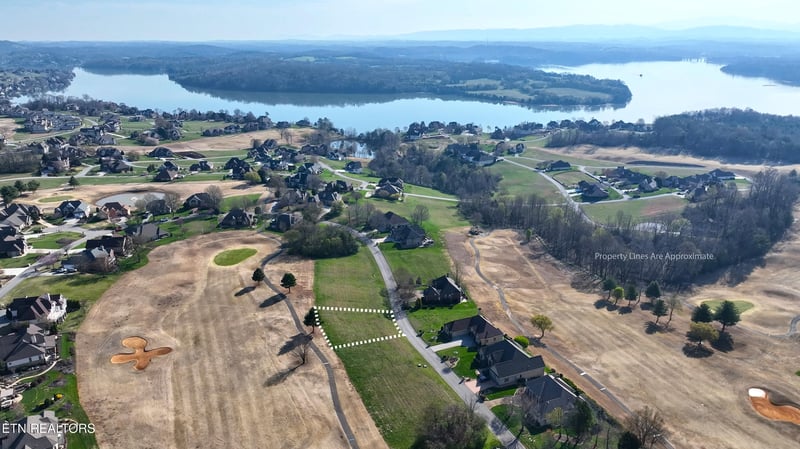 250 Osprey Cir, Vonore, TN 37885