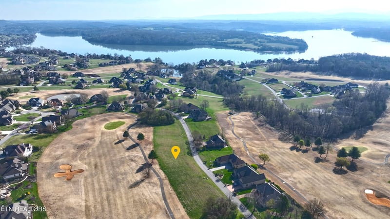 250 Osprey Cir, Vonore, TN 37885