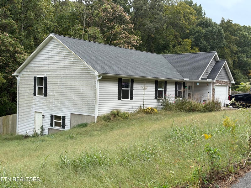 250 Redbird Ln, Rutledge, TN 37861
