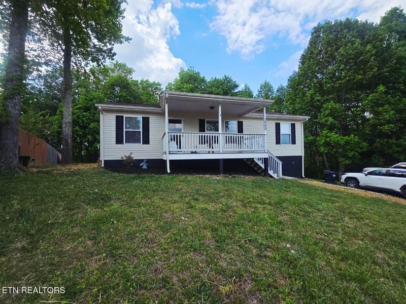 2500 Cherry Fork Rd, Helenwood, TN 37755