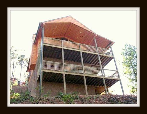 2501 Bobcat Way, Sevierville, TN 37862