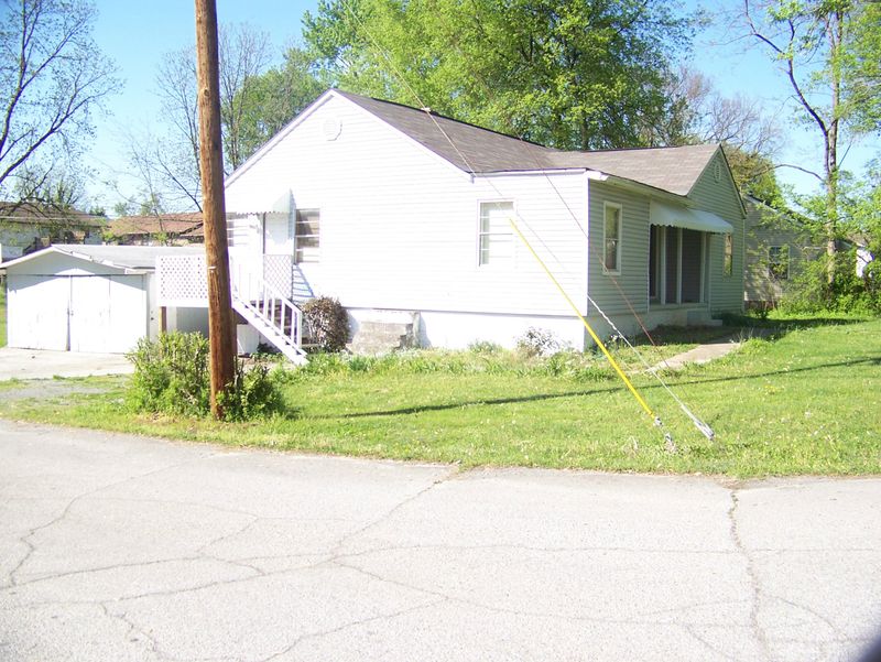2501 E Clark Ave, Maryville, TN 37804