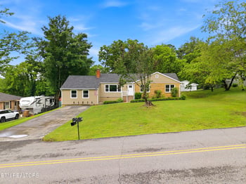 2501 Pleasant View Rd, Knoxville, TN 37914