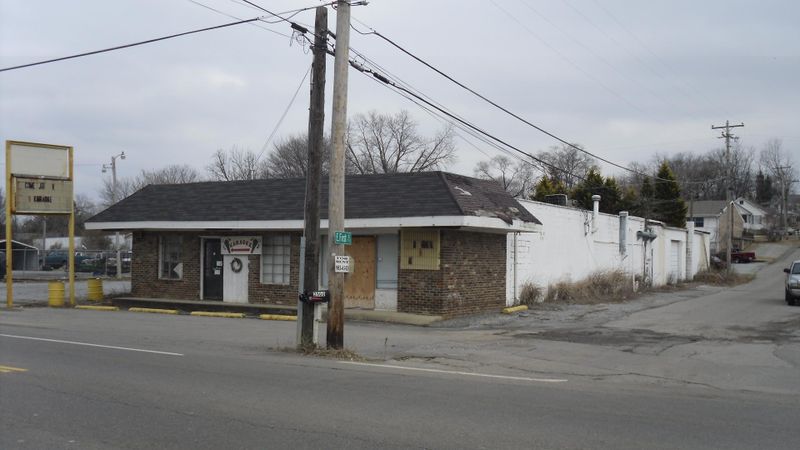 2502 E Broadway Ave, Maryville, TN 37804