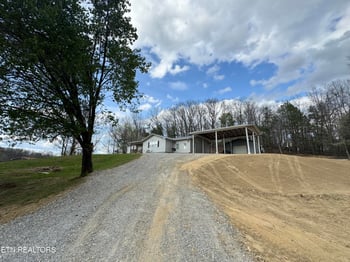 2502 Huntsville Hill Rd, Helenwood, TN 37755
