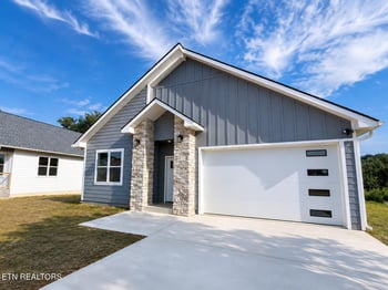 2502 Limestone Ct, Sevierville, TN 37876