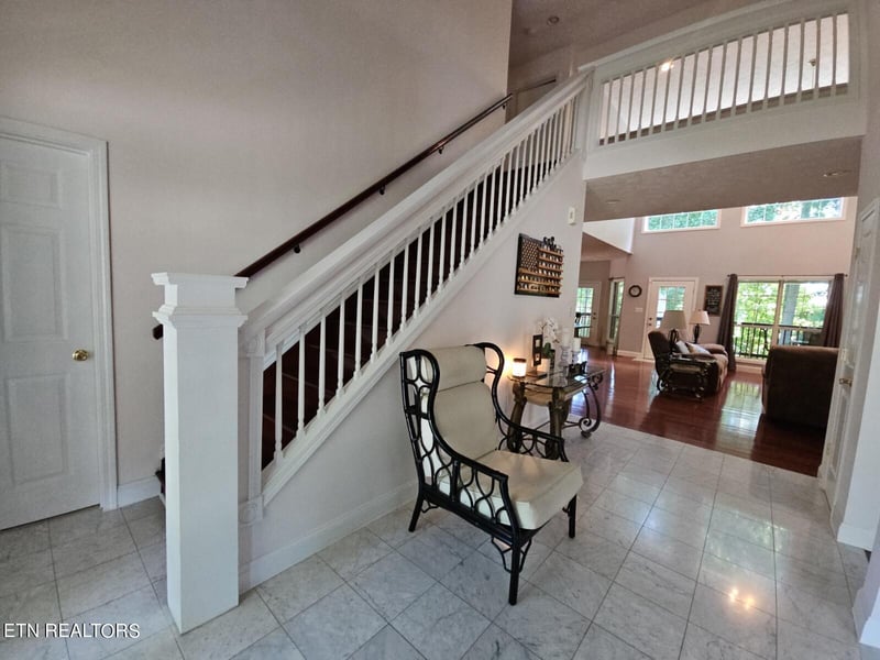 2502 Whisper Creek Dr, Friendsville, TN 37737