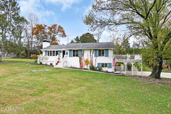 2504 Robin Ben Ln, Knoxville, TN 37924