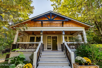2504 White Wing Rd, Lenoir City, TN 37771