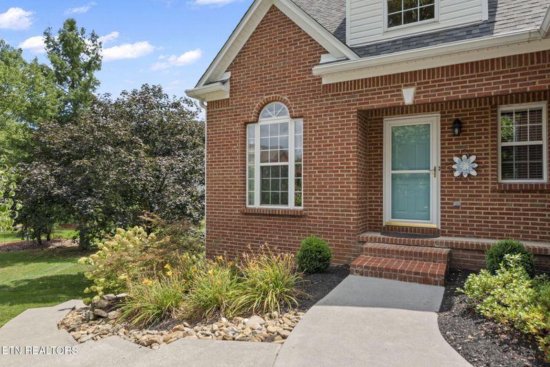 2505 Cedar Hurst Ln, Knoxville, TN 37932