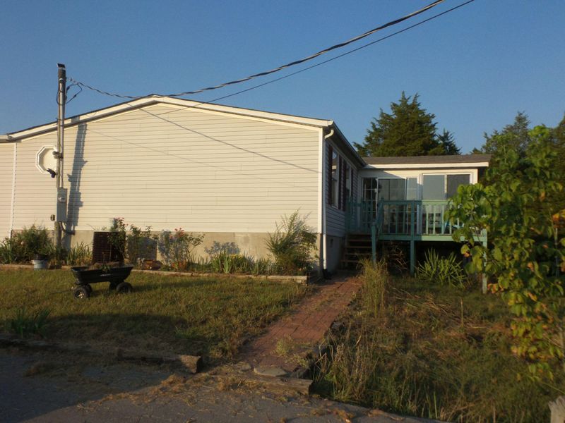 2506 Longbranch Rd, Seymour, TN 37865