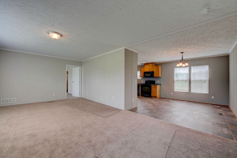 2506 Smith Rd, Philadelphia, TN 37846
