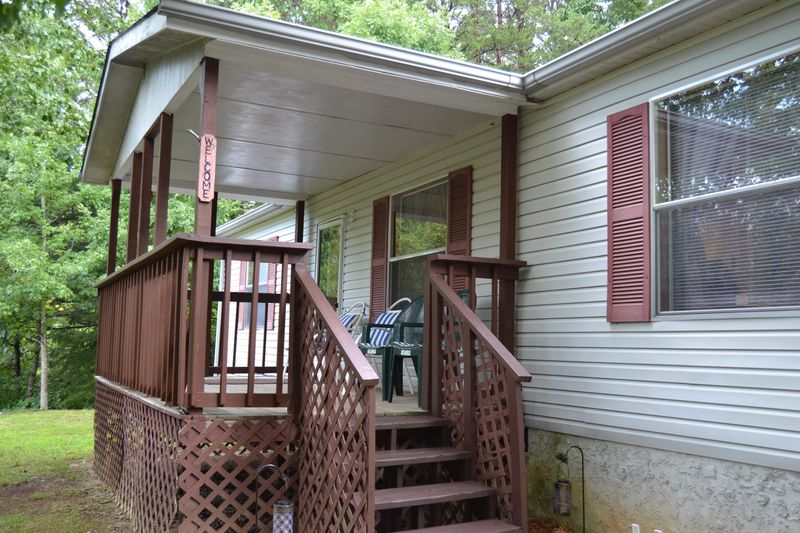2507 Ridge Rd, Pigeon Forge, TN 37863