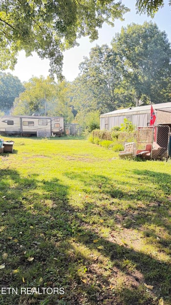2508 Denton Hayes Rd, Maryville, TN 37803
