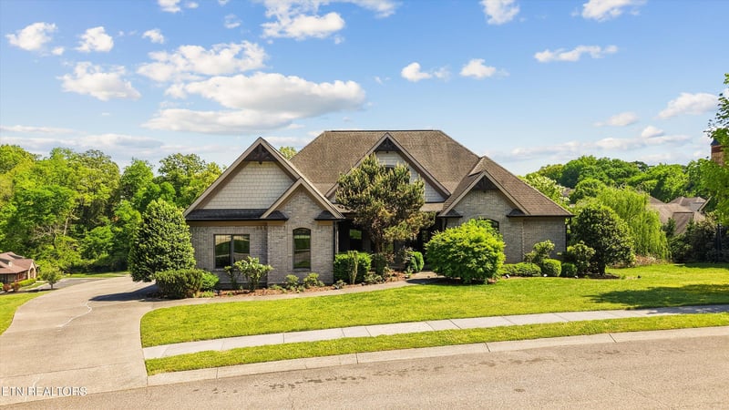 2508 Shady Meadow Ln, Knoxville, TN 37932