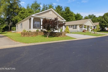 2509 Bay Meadows Way, Sevierville, TN 37876