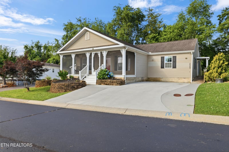 2509 Bay Meadows Way, Sevierville, TN 37876