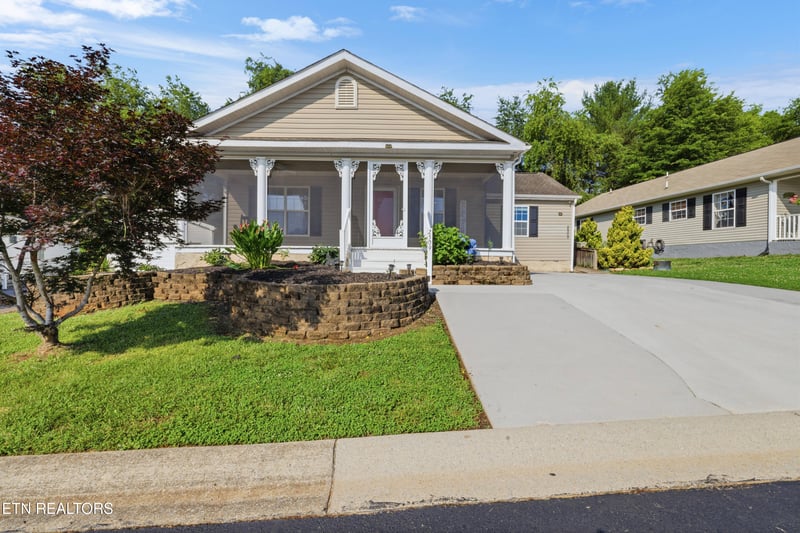 2509 Bay Meadows Way, Sevierville, TN 37876