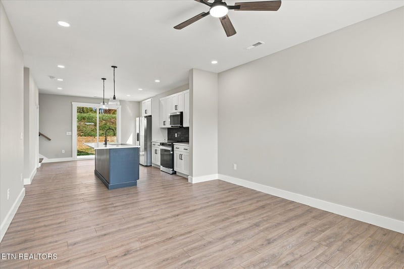 2509 Bernhurst Dr, Knoxville, TN 37918