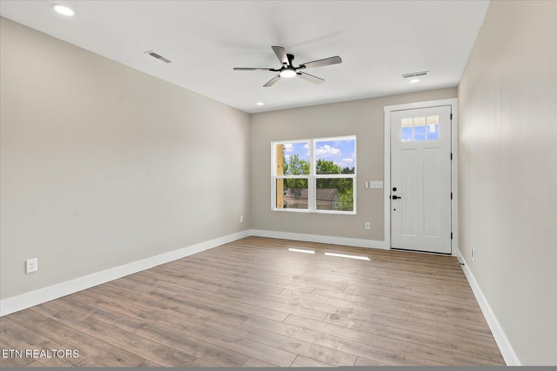 2509 Bernhurst Dr, Knoxville, TN 37918