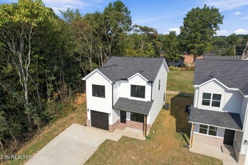 2509 Bernhurst Dr, Knoxville, TN 37918