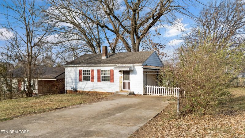 2509 Marshall St, Maryville, TN 37804