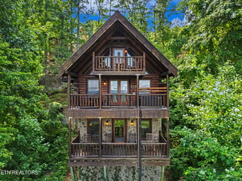 2509 Piney Dr, Sevierville, TN 37876