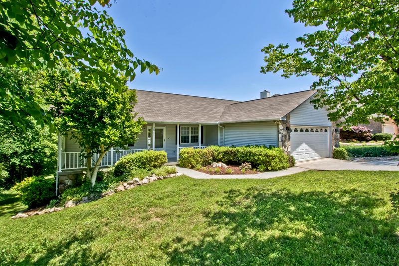 251 Ootsima Way, Loudon, TN 37774