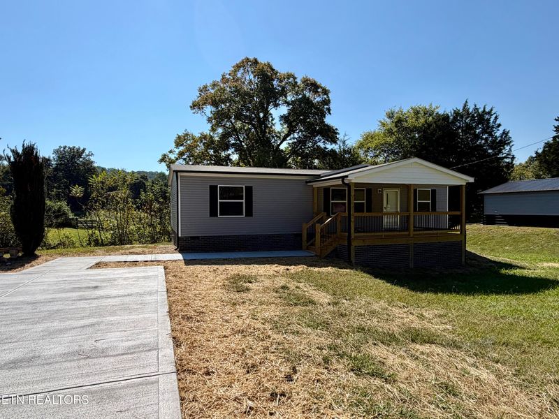 2512 Mynatt Rd, Knoxville, TN 37918
