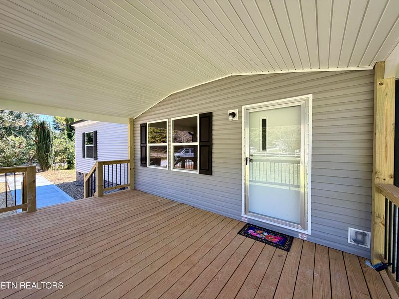2512 Mynatt Rd, Knoxville, TN 37918