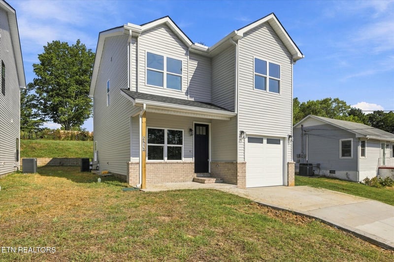 2513 Bernhurst Dr, Knoxville, TN 37918