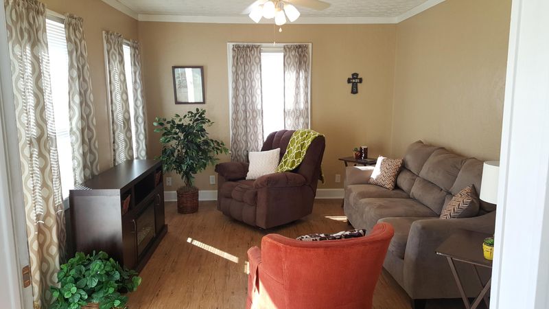 2515 E Clark Ave, Maryville, TN 37804