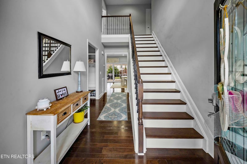 2515 Timber Highlands Ln, Knoxville, TN 37932