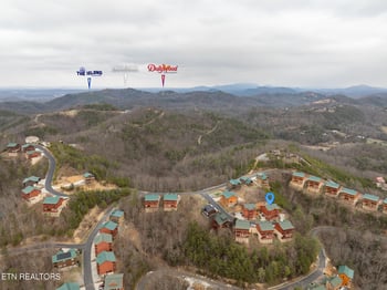 2517 Laurel Point Way, Sevierville, TN 37862