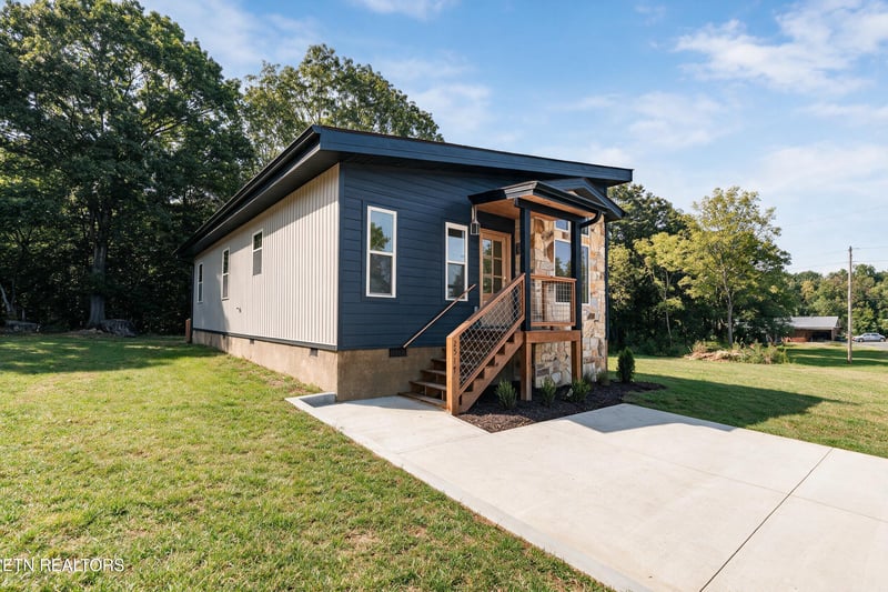 2517 Limestone Ct, Sevierville, TN 37876