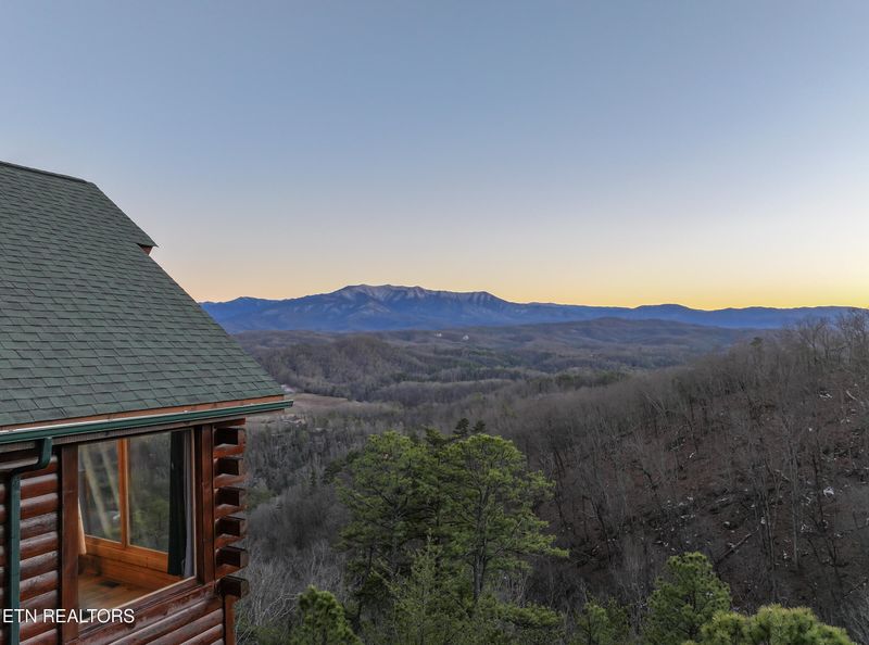 2517 Look Afar View Dr #64, Sevierville, TN 37876