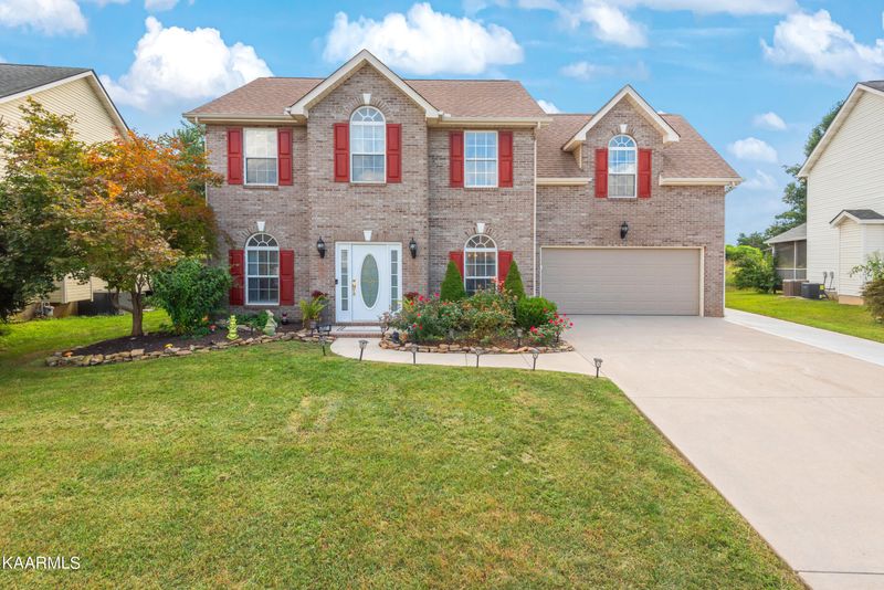 2517 Sable Point Ln, Knoxville, TN 37924