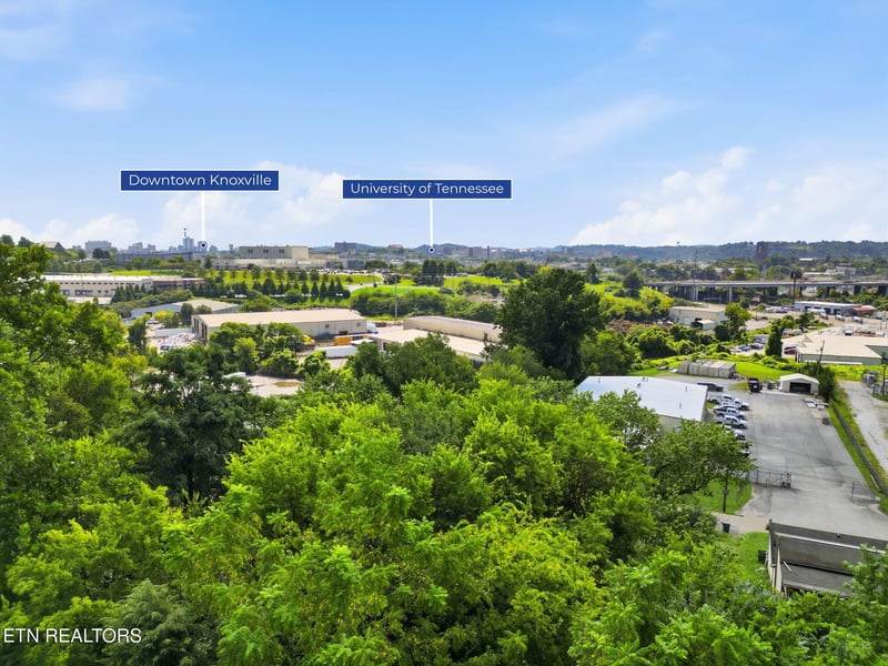 2518 Ramona St, Knoxville, TN 37921