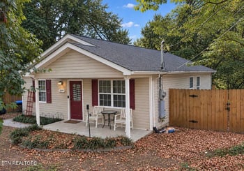 2519 SE Seaton Ave, Knoxville, TN 37920