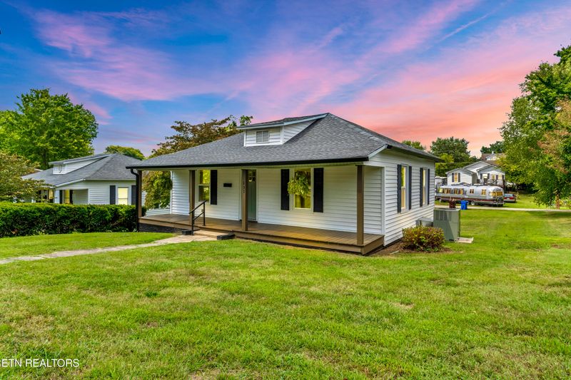 252 Glascock St, Alcoa, TN 37701