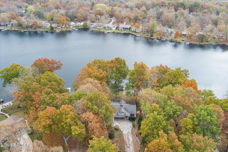 252 Lakewood Dr, Fairfield Glade, TN 38558