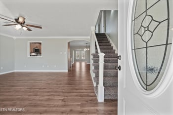 252 Perkins Ln, Jacksboro, TN 37757